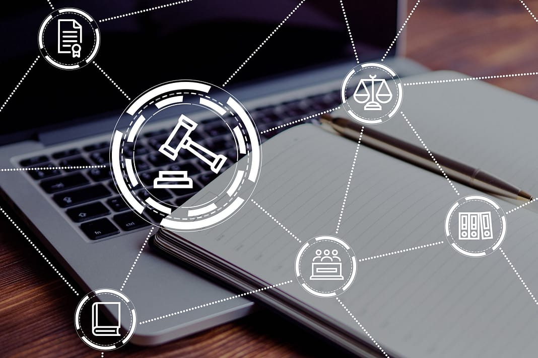 Regulatory Challenges in Blockchain Navigating Compliance and Legal Frameworks-min